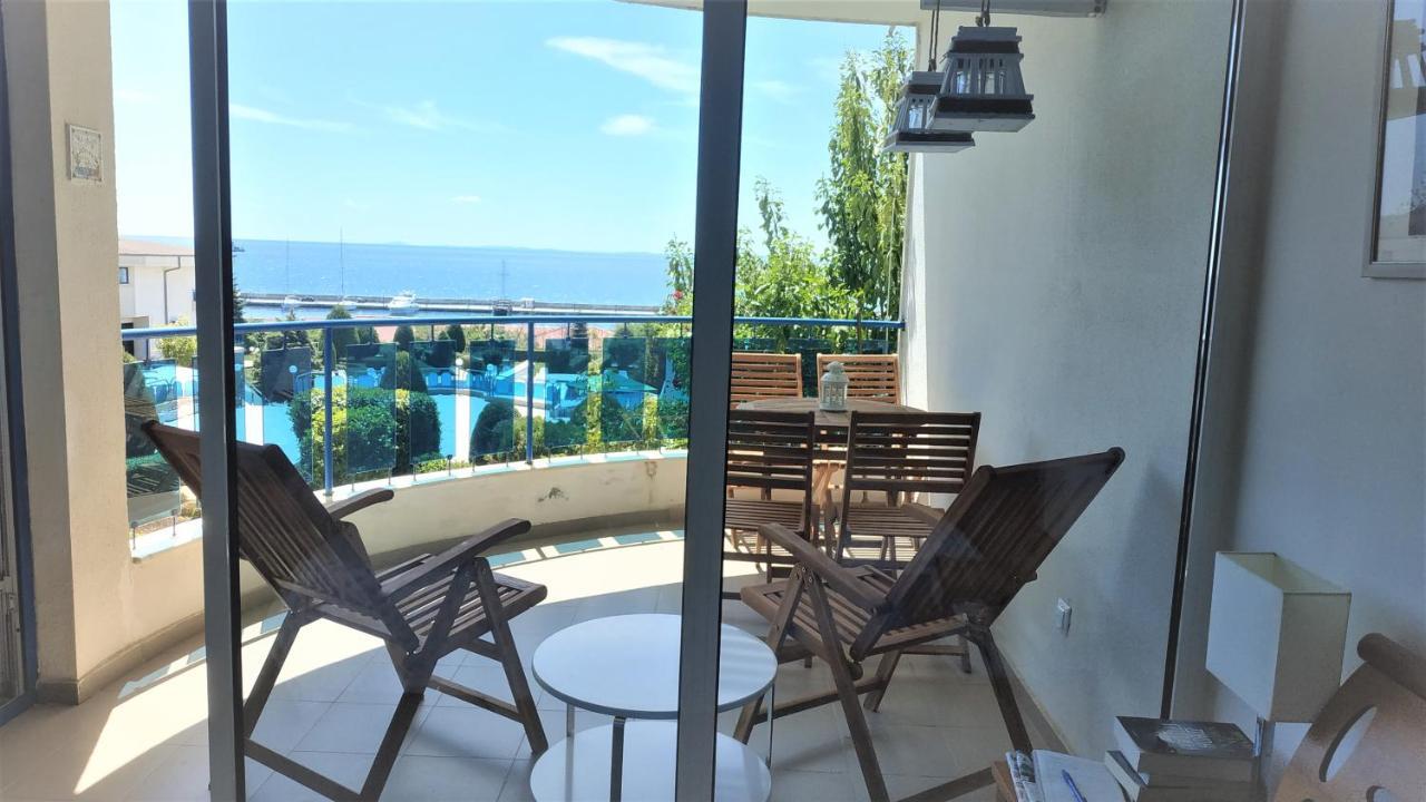 Baratero Vlas Marina Apartment Sveti Vlas Extérieur photo