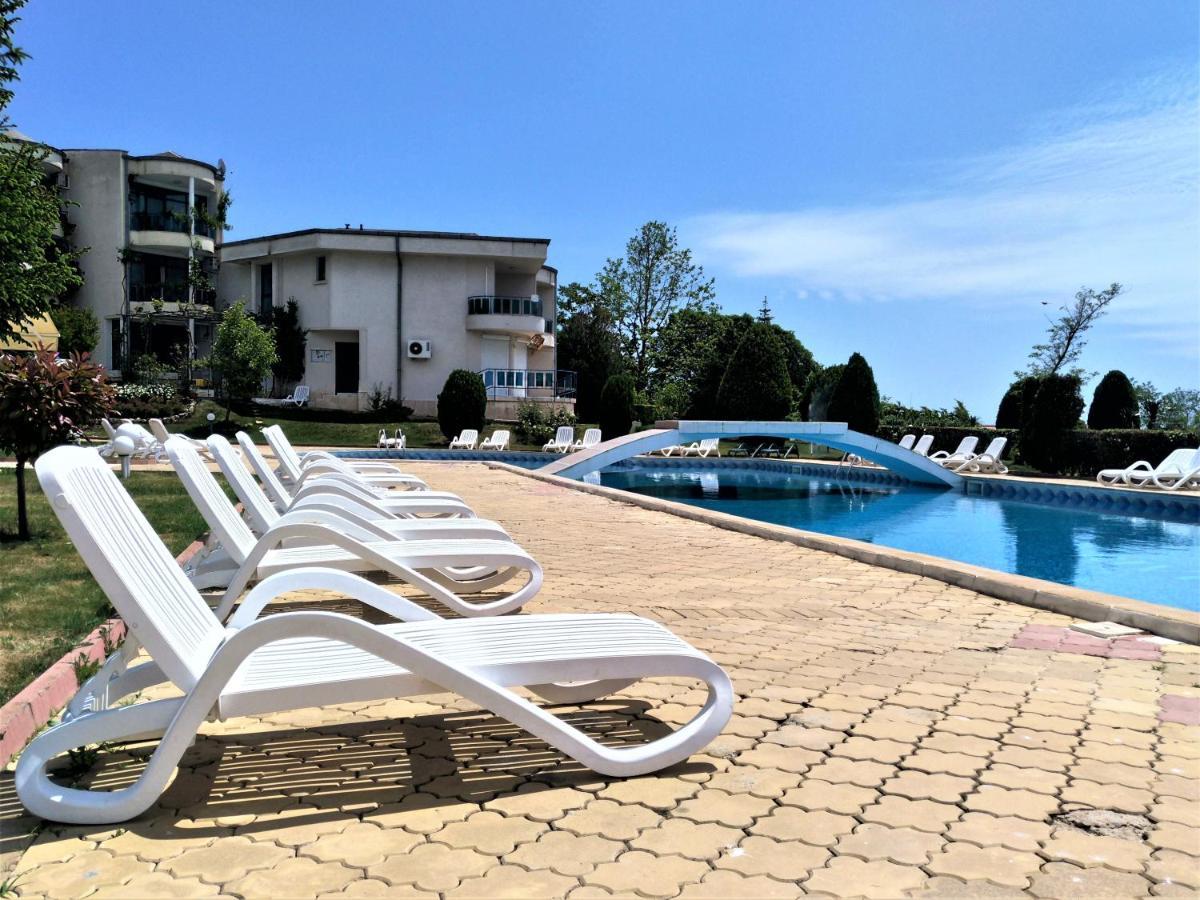 Baratero Vlas Marina Apartment Sveti Vlas Extérieur photo